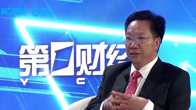 曲亮辞任副行长，变局之下的战略转身，还是银行转型阵痛的缩影？