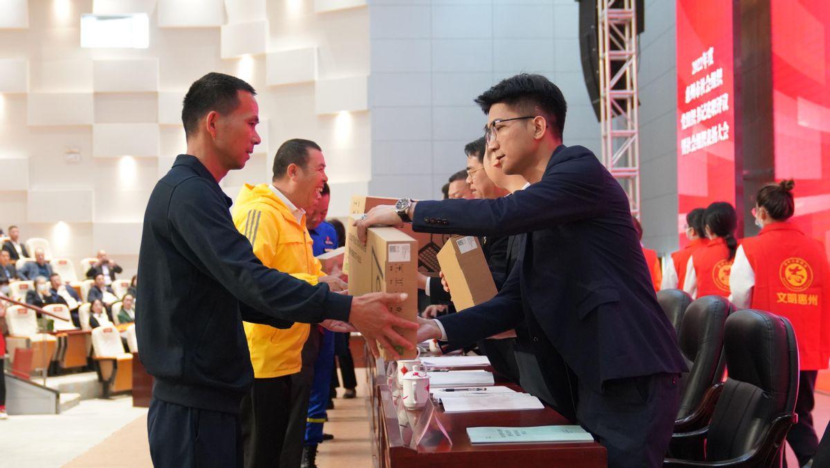 以云数智为擎，驱动政务数据一体化纵深发展
