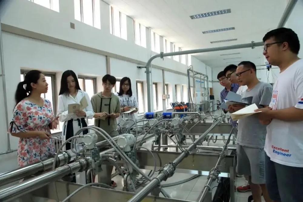 信息迷雾中的罗盘，一份关于高效汇总与甄别各媒体最新消息的深度指南
