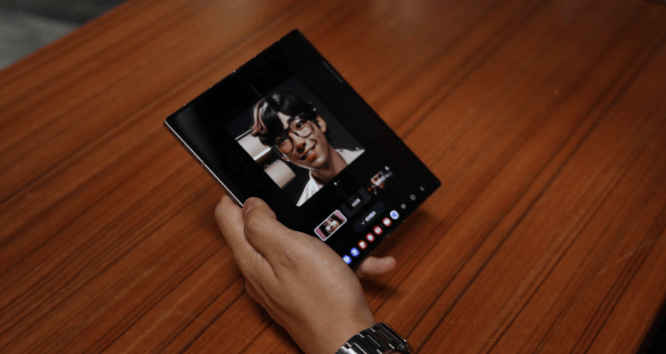 三星Galaxy Z Fold6上手，当折叠屏终于「长大成人」