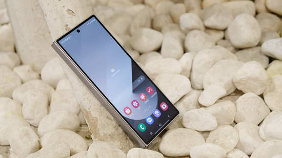 三星Galaxy Z Fold6上手，当折叠屏终于「长大成人」