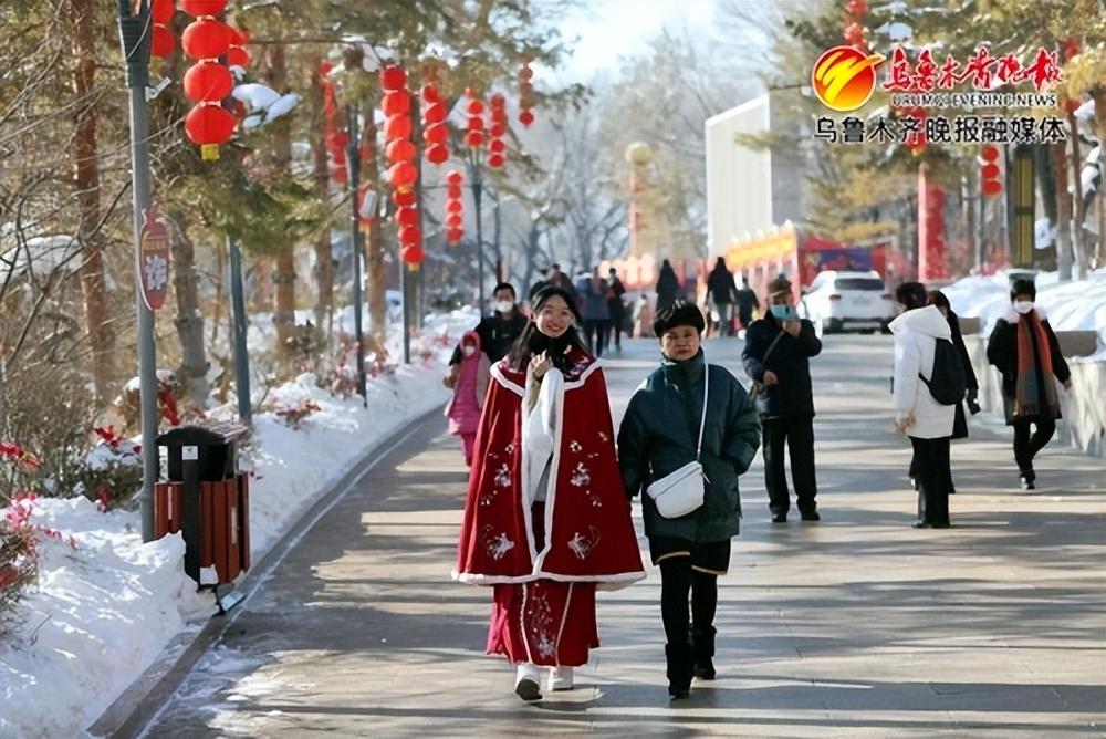 冰雪热叠加政策暖风，A股旅游酒店板块迎来冬日暖阳逆势活跃