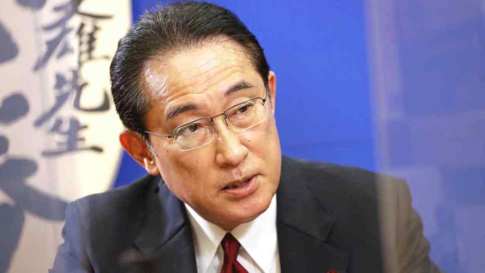 岸田文雄弃选，自民党断腕求生与日本政局的十字路口