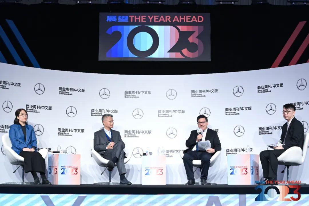 解码中欧汪泓，一位跨界学者与教育变革者的时代剪影