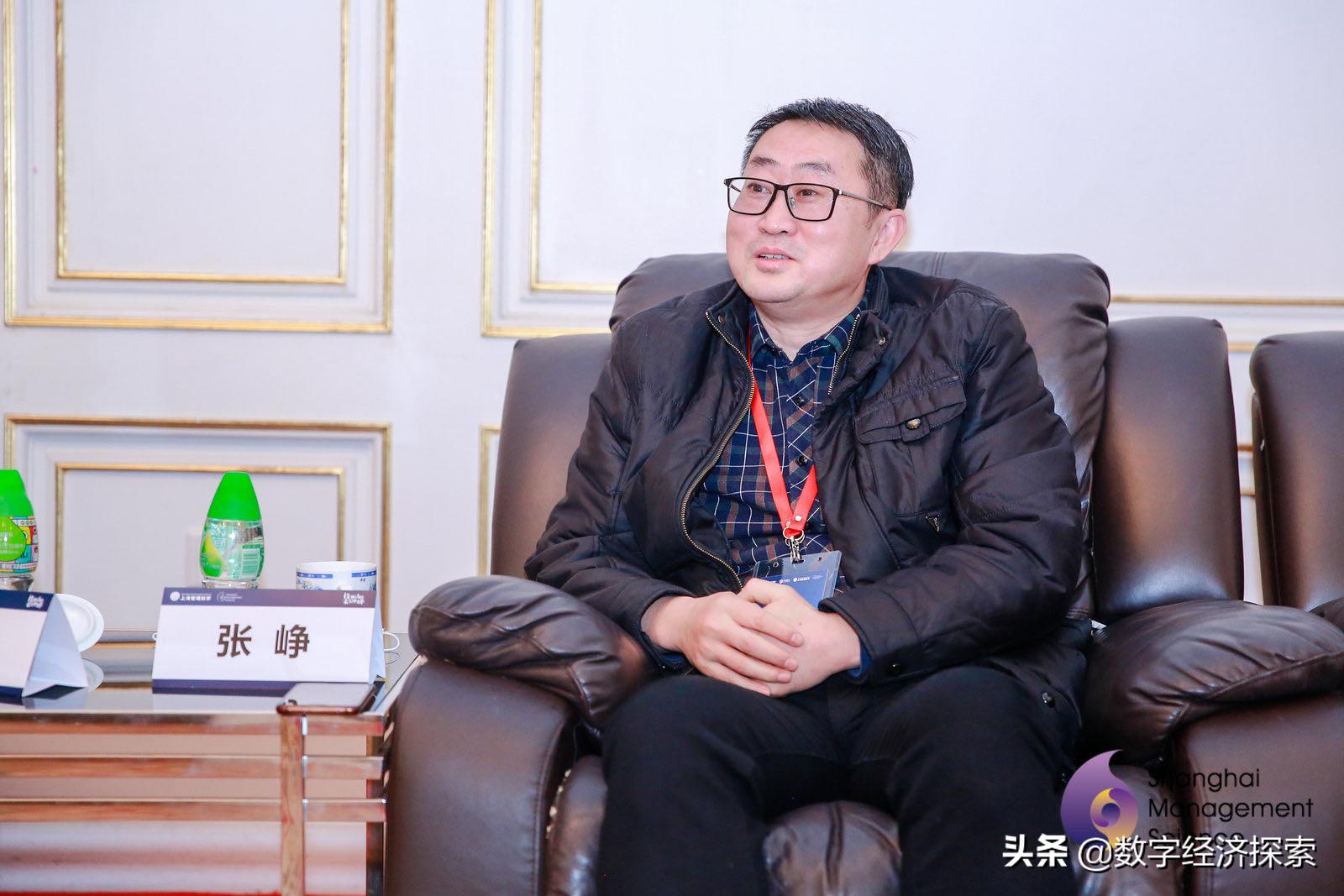 解码中欧汪泓，一位跨界学者与教育变革者的时代剪影