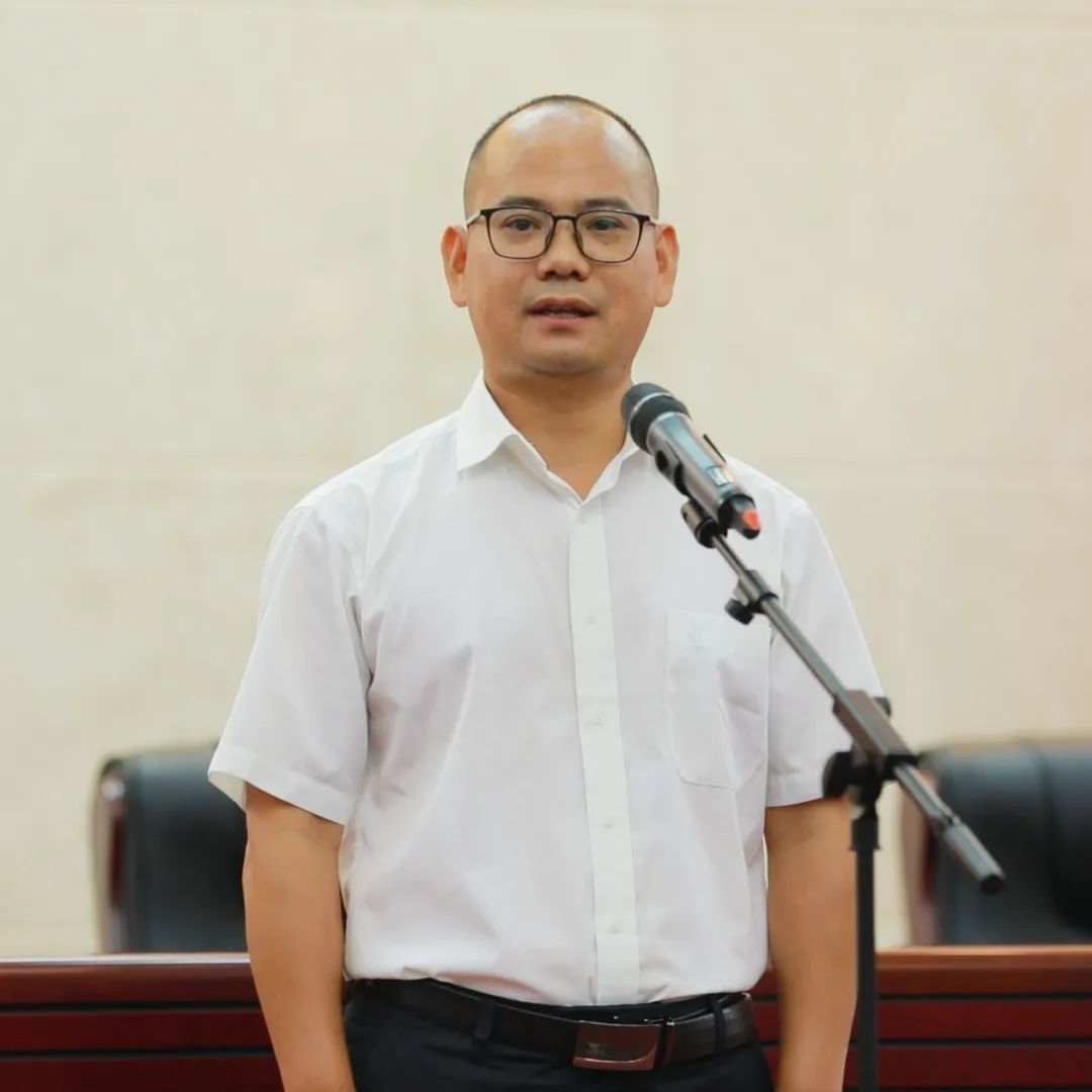 李扬谈施密特劲爆演讲，当技术先知脱下政治正确的外衣