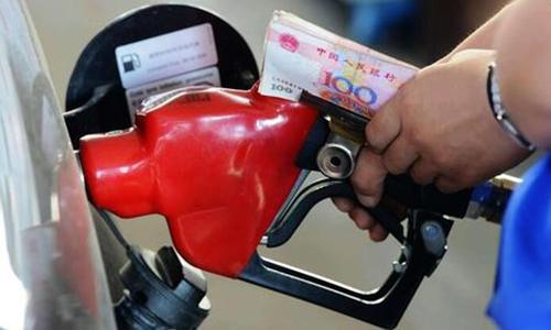 油价退潮启示录，WTI原油周跌8.4%背后，是全球经济脉搏的放缓