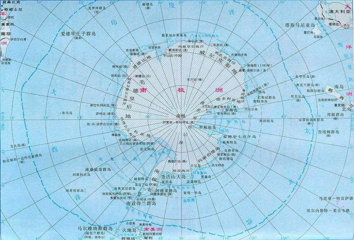 如果把一张足够精准的地图不断放大，最终你会看到什么？不是清晰的世界，而是无数边界正以虚线的姿态颤抖