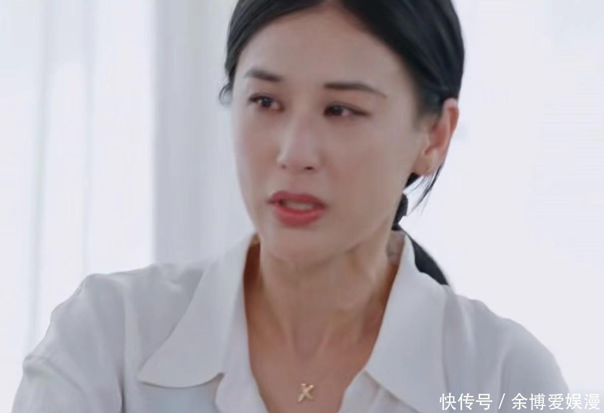 从豪门阔太到6亿带货女王，黄圣依撕掉标签的野心与觉醒