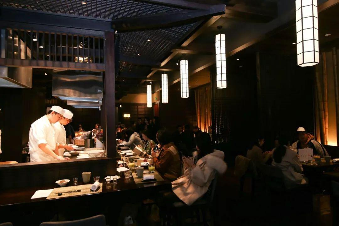 冬天在车里再也不用喝冰水，是怎样一种体验？
