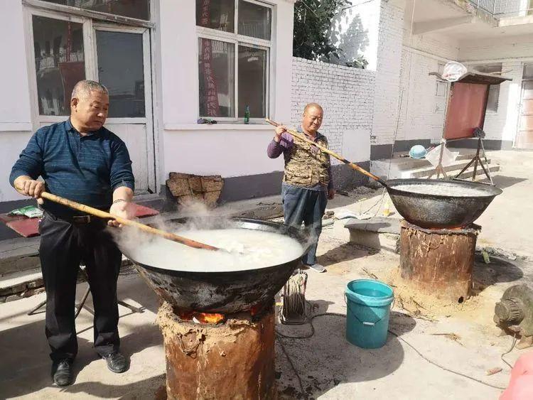 相聚发展大会，共赴时代之约