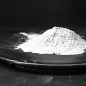 跨越千年的白色魔法，氧化铝如何塑造我们的过去与未来