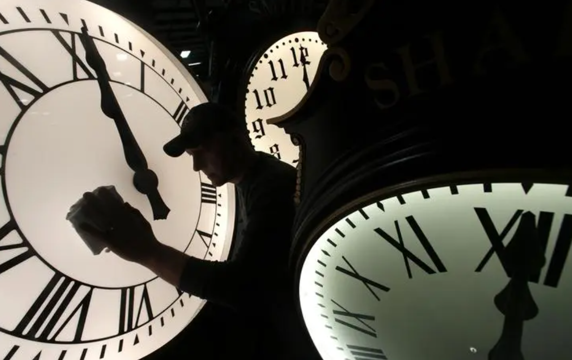 子夜时分的23个基点，一场静悄悄的价值重估