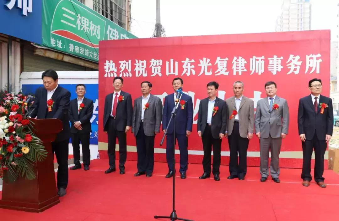 以公平统一之舵 稳市场经济的万里航程