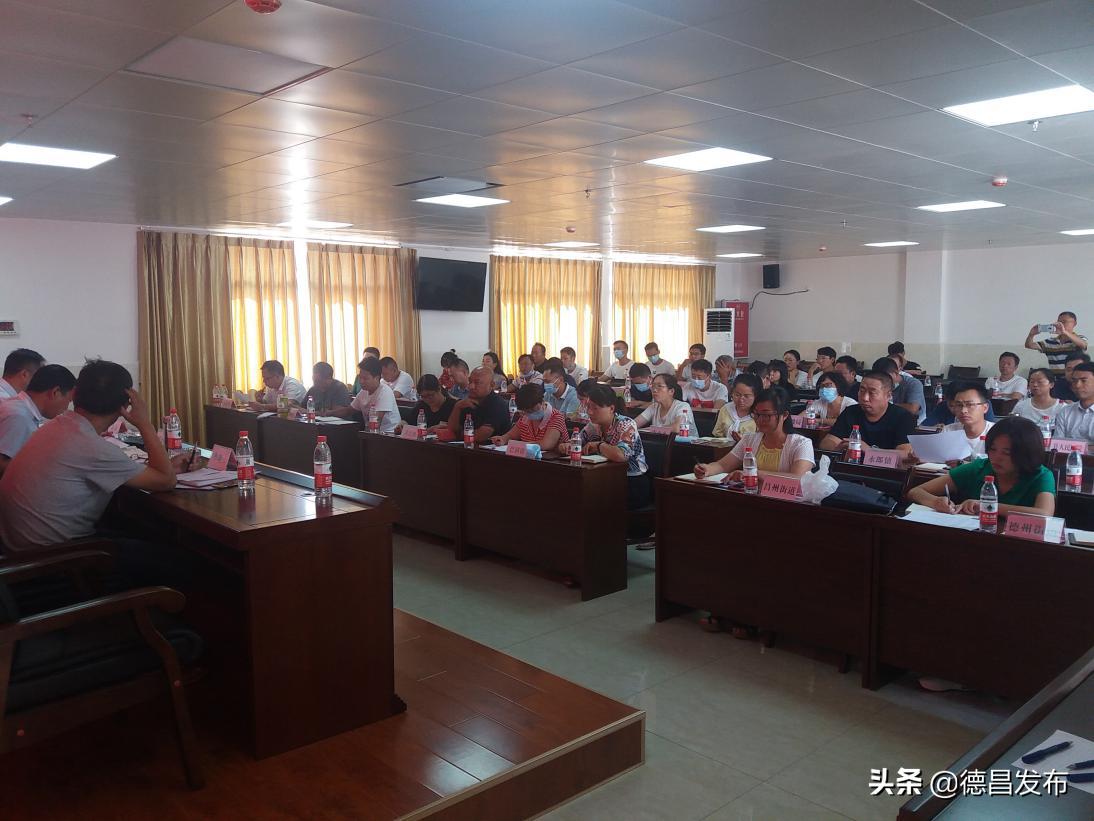 从央行一季度例会看货币政策的变与不变，定力的锚与顺势的帆