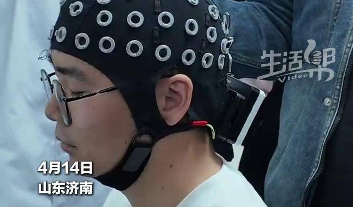 科幻照进现实！脑机接口技术让中风18年的失语患者流利说话