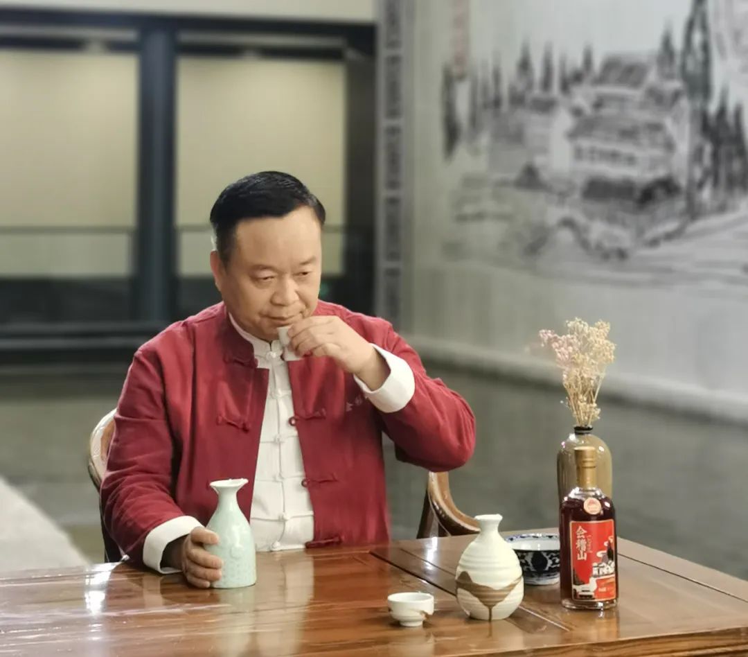 会稽山原董秘转身离去，黄酒往事泛起微澜