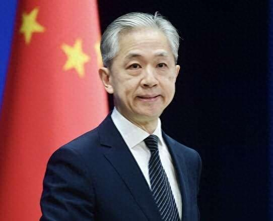 外交部，无声的风暴与有声的桥梁