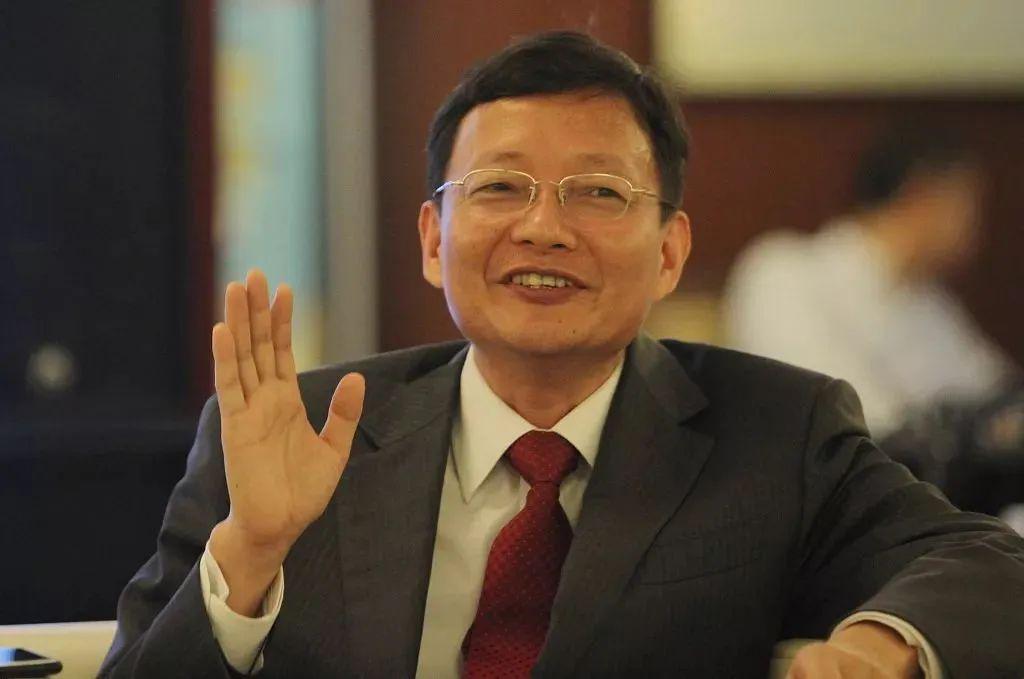 那个总在喊底的人，李大霄的倔强与孤独