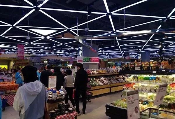 12家卖场集体消失后，中国零售业才真正进入下半场
