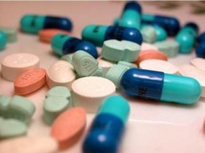 药片之外，我们真正需要什么？一场关于化学药品与功能性保健品的理性对话